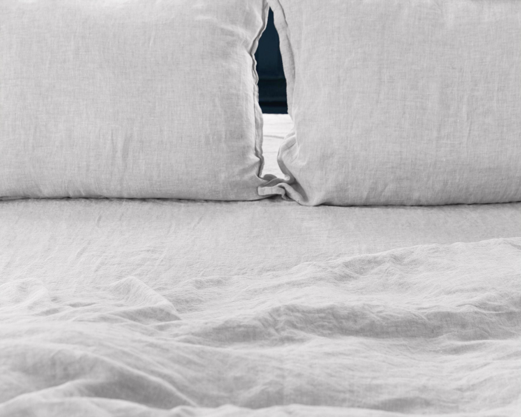 Organic European Linen Fitted Sheet | Renewed